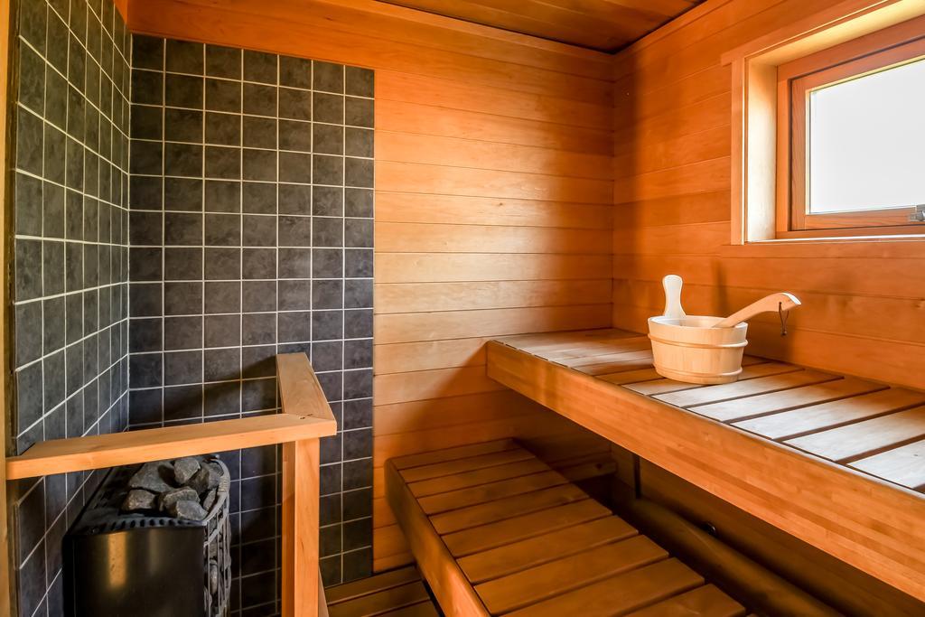 Kasekese Holiday Home With Sauna And Garden Kuressaare Ngoại thất bức ảnh